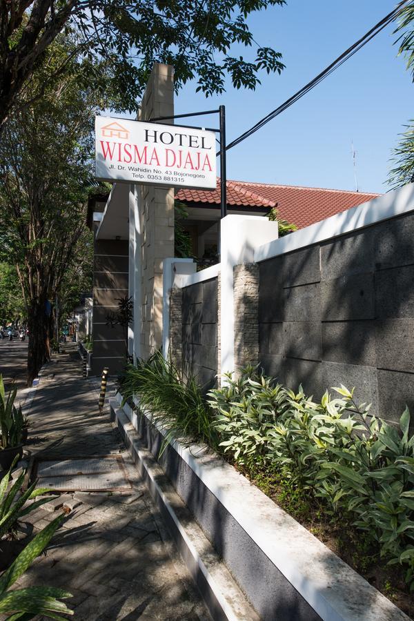 Hotel Wisma Djaja Syariah Bojonegoro Exteriér fotografie